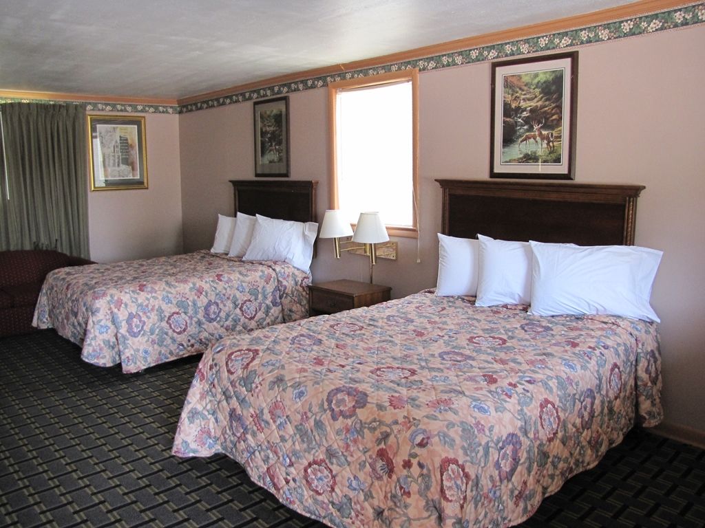 Rodeway Inn Swainsboro Room photo
